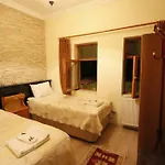 Inn In Stone House 3*