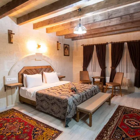 Inn In Stone House 3*