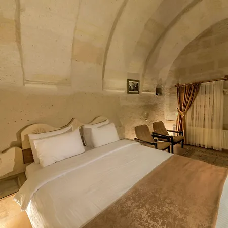 In Stone House Zajazd