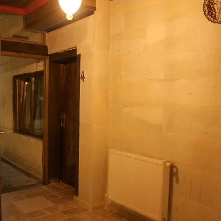 In Stone House Zajazd 3*