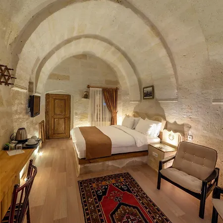 In Stone House Inn 3*