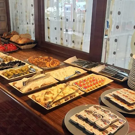 In Stone House Kro 3*