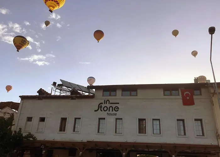 In Stone House Estalagem 3*