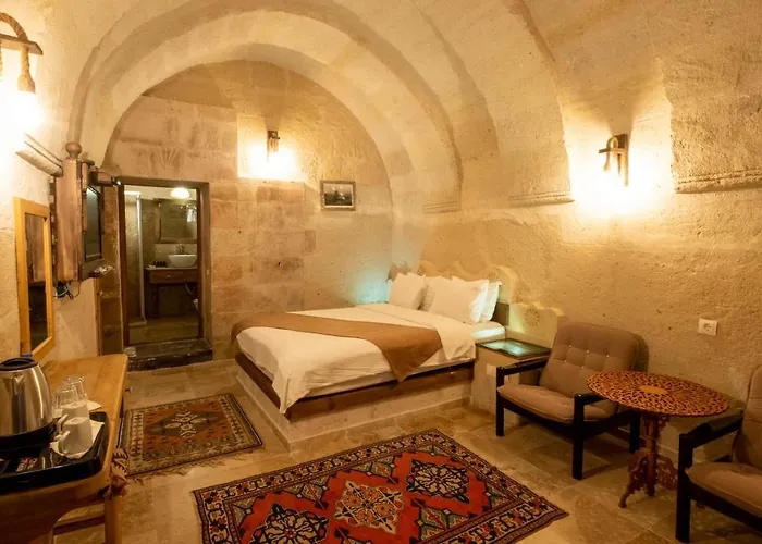 In Stone House Inn 3*